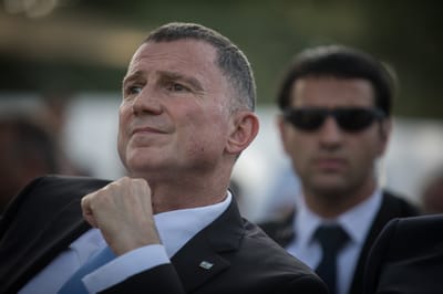 אדלשטיין החל במהלך לביטול הבחירות החוזרות