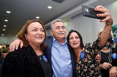 עמיר פרץ נבחר לראשות מפלגת העבודה