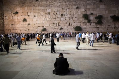 מתאבלים על החורבן: הלכות תשעת הימים