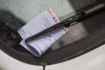 שוחד בעיריית י-ם: כרטיסים תמורת ביטול דוחו"ת