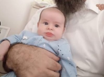 התינוק שניצל ממוות לחיים במעיני הישועה