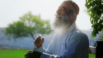 "בסוף כולנו נתחבק": אריאל זילבר בסינגל חדש