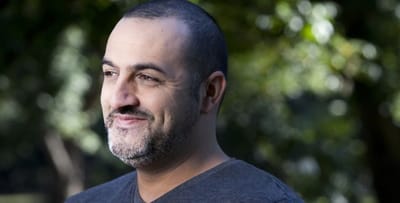"הייתי מוסיף שיעור דרך ארץ": קובי אפללו חוזר לבי"ס