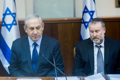 מנדלבליט: נבחן את בקשת נתניהו לחקור את ההדלפות