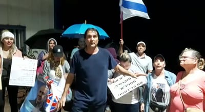 "בן ארי הביתה": פעילי ליכוד הפגינו נגד הפרקליטה