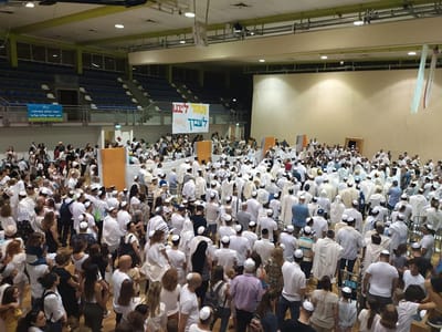 איך בזכות נהג אוטובוס ערבי צמתי לראשונה בחיי