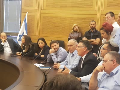 בלוק הימין יחרים את דיוני המליאה על החסינות