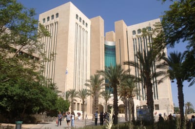 נקבע מותו של הגבר שהצית את עצמו בבית המשפט