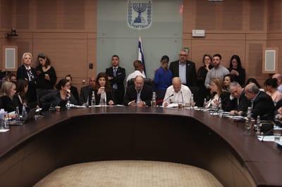 כל הפרטים: חוק פיזור הכנסת וחוק הבחירות