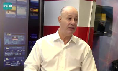 'בגיל הזה לא קל': צחי הנגבי על אימו באולפן סרוגים. צפו