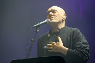 לאחר שחזר לביתו: שלומי שבת קיבל הפתעה מרגשת