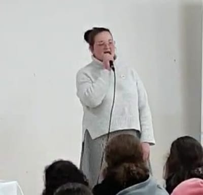 אוריה ברטלר מדברת על חייה כילדה מוחרמת. צפו