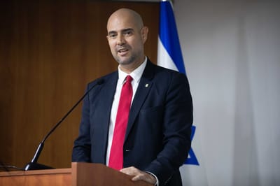 אוחנה: לפני הכל יש להעביר את פסקת ההתגברות
