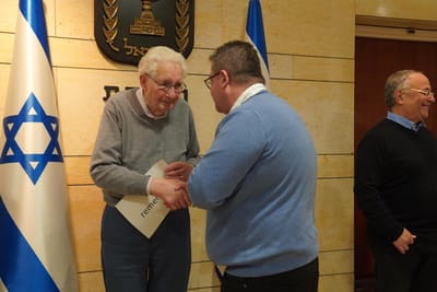 החלום של ניצול השואה בן ה-93: לבקר בכנסת