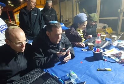 צפו: נתניהו לדגן; "צריך לנצח, להחיל ריבונות"