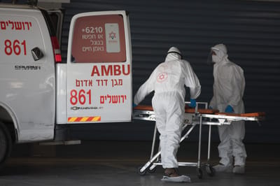 בת 63 החלימה מקורונה לאחר שאושפזה במצב קשה