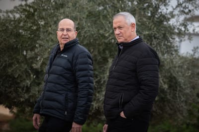 יעלון מפציר בגנץ: "עדיין לא מאוחר להתחרט על הטעות"