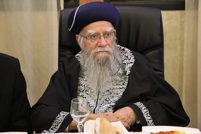 "שקולה מיתת צדיקים כשריפת בית אלוקינו"
