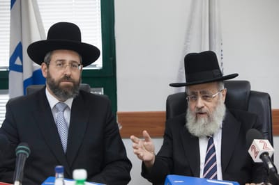 הרבנים הראשיים מספידים: "חלל גדול בעולם היהודי"