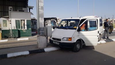 פיגוע דריסה ודקירה סמוך למעלה אדומים