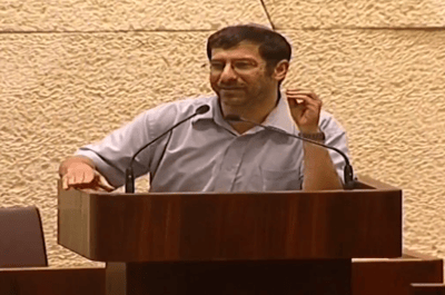 צפו: כשאורי אורבך ז"ל הבחין בדירוג השרים השונים