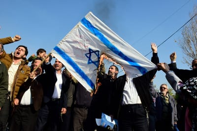 מאיימים בהשמדת יהודים – והעולם שותק | דעה