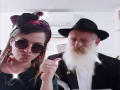גבאי בית כנסת וכוכב טיקטוק. צפו