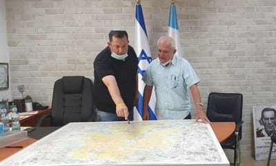 חיים כץ בסיור בשומרון עם יוסי דגן