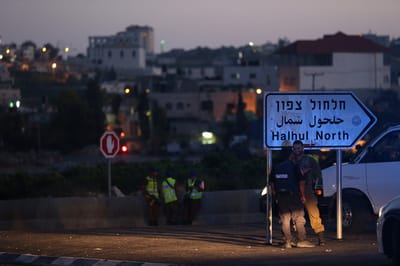 יהודים נכנסו לכפר חלחול, הותקפו וחולצו על ידי ערבים