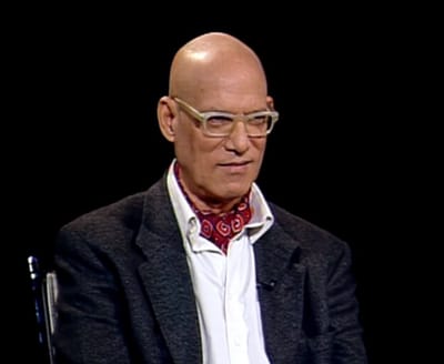 "במקום לצאת לפאבים, הם הולכים להפגנות"