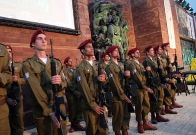 מהפכה בצה"ל: שריונר יהיה סגן מפקד חטיבת הצנחנים