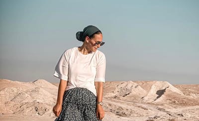 בובו זה חם: כך תקשרי את המטפחת באוגוסט