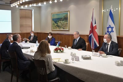 נתניהו לשר הבריטי: "מצפים לשינוי מדיניות נגד איראן"