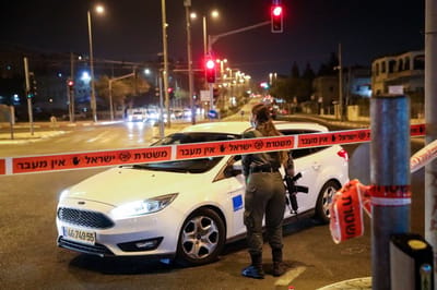 העוצר הלילי הראשון: אכיפה חלקית, ומעצרים בחתונות