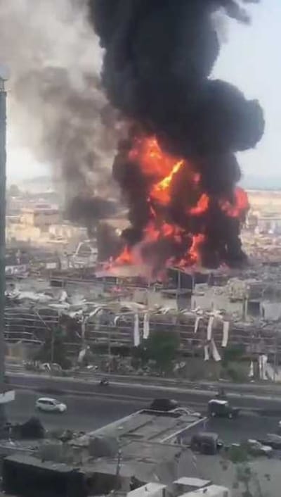 חודש אחרי הפיצוץ: שריפת ענק בנמל ביירות