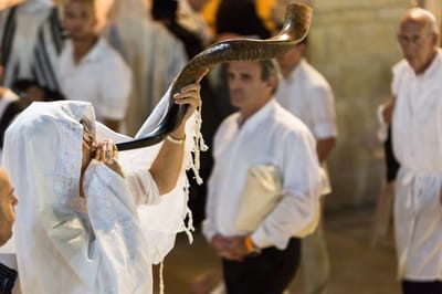 ביום כיפור אנחנו יותר מי ומה שאנחנו באמת