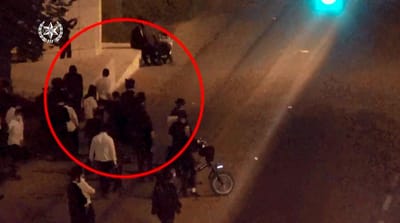 תיעוד קשה: זריקות אבנים על שוטרים במאה שערים
