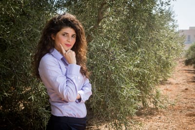 צפו: שרן השכל מספרת על הטיפולים בדרך להיות אמא