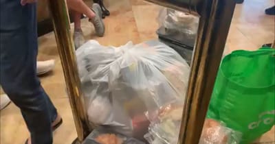 צפו: מרד במלוניות הקורונה; שוהים מאיימים לשבות רעב