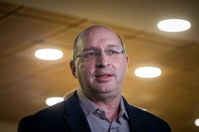 ניסנקורן: "מפיצים שקרים ותאוריות קונספירציה"