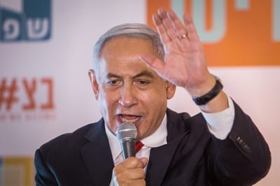 פארסה: בוטלה טיסת ראש הממשלה לאמירויות