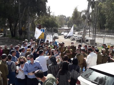בשירה וריקודים: מתגייסים לגולני עם סיום מסכת. צפו