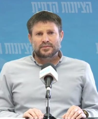 סמוטריץ': בנט צריך להחליט אם הוא ימין או שמאל?