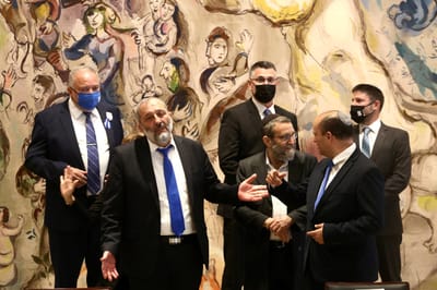 עדיף שנתניהו יישאר בראש מאשר ממשלה לאומית?
