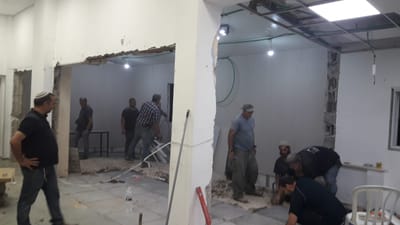 עשרות מתנדבים סייעו לשיפוץ בית הכנסת בלוד