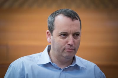 גלעד קריב