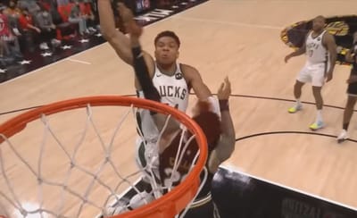 דרמה ב-NBA: הכוכב הענק של הפלייאוף נפצע