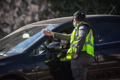 חולה מאומת אותר במסעדה כשהגיע לאסוף משלוח