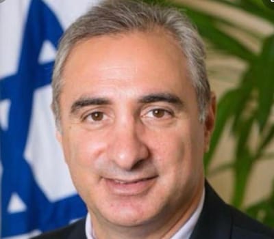 "שירת את ישראל במסירות": השגריר איתן נאה הלך לעולמו בגיל 62