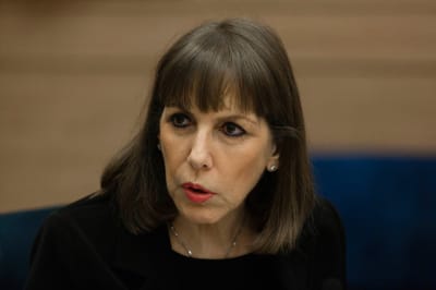 "שמעתי את הדיווח ברדיו וכמעט עשיתי תאונה"